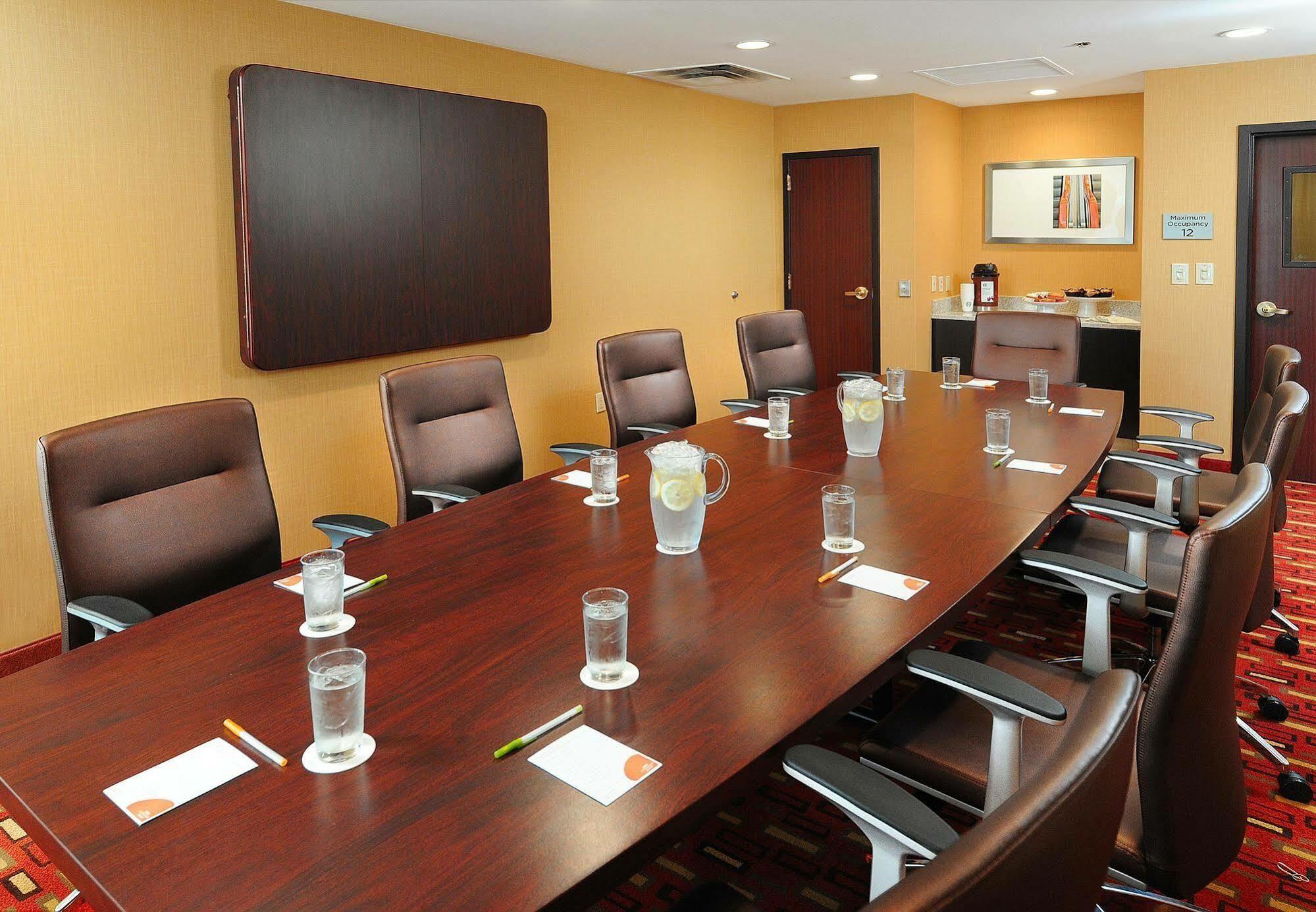 Courtyard By Marriott Oklahoma City Northwest Eksteriør billede